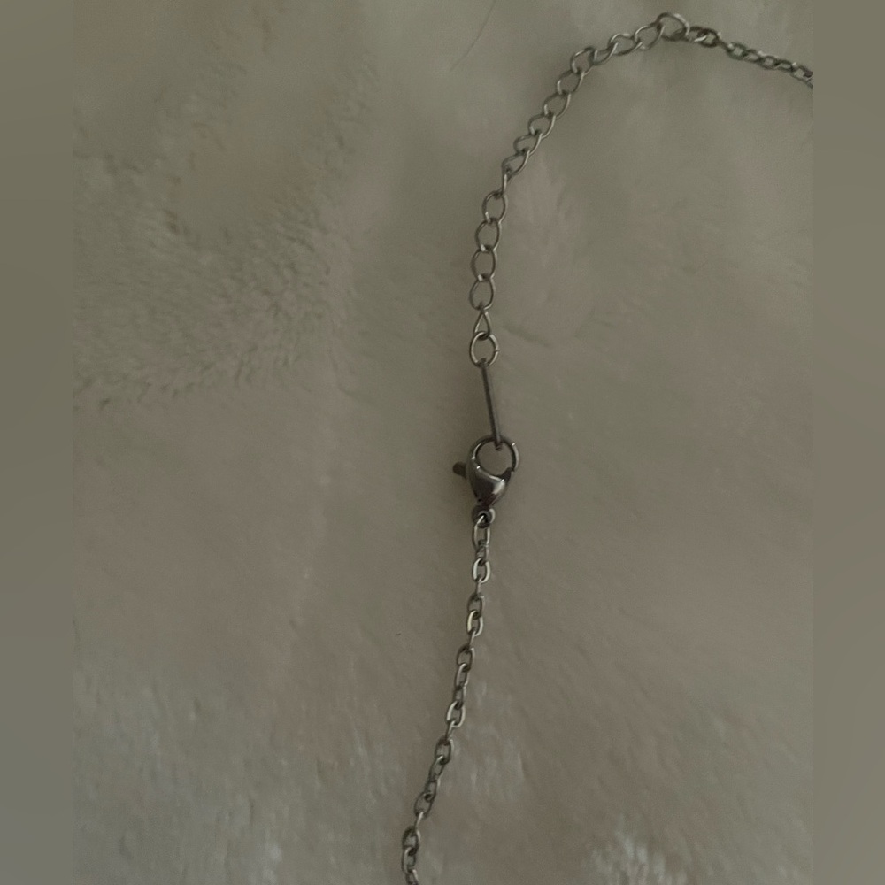 Chic Silver and Pink Pendant Necklace - Picture 3 of 4